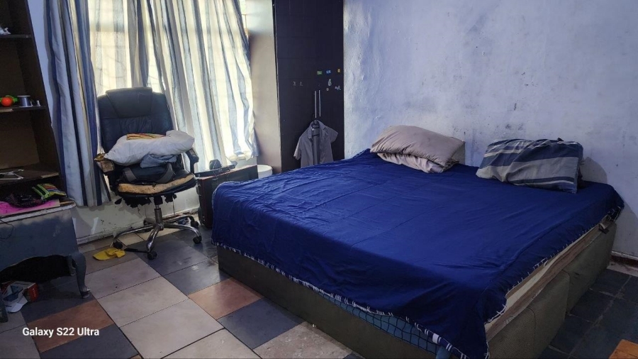 5 Bedroom Property for Sale in Oos Einde North West